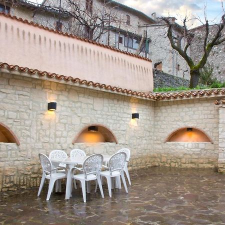 Villa Con Piscina "La Dogana Di Spoleto " 圣安那托利亚迪纳 外观 照片