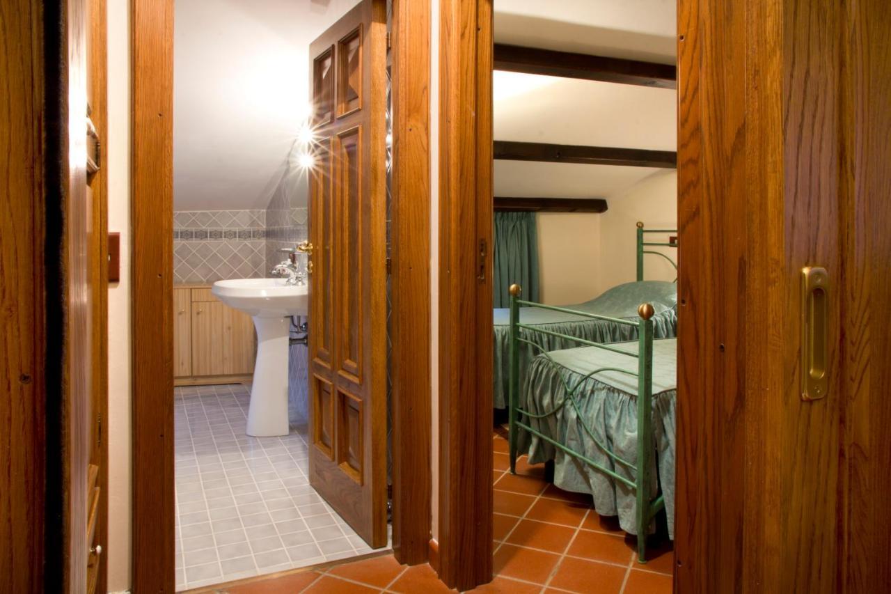 Villa Con Piscina "La Dogana Di Spoleto " 圣安那托利亚迪纳 外观 照片