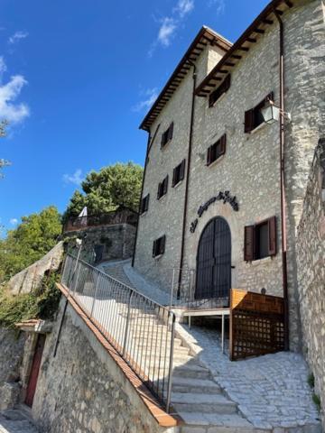 Villa Con Piscina "La Dogana Di Spoleto " 圣安那托利亚迪纳 外观 照片